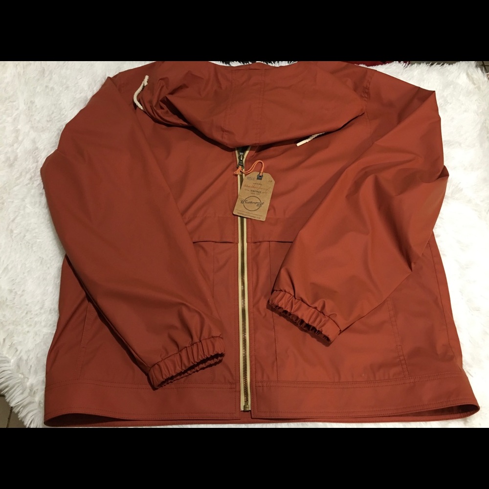 Weatherproof men’s rain jacket